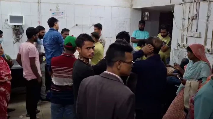 নরসিংদীতে বিএনপির দুই পক্ষের সংঘর্ষে আহত ২০